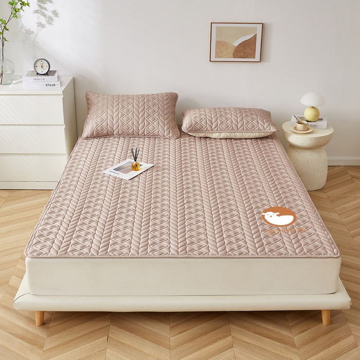 91家纺网 家纺一手货源 找家纺 2024新款水洗棉羊毛床褥大床款-富贵竹系列 富贵竹-卡其