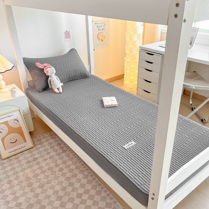 91家纺网 家纺一手货源 找家纺 （总）芬晴家纺 2024新款A类全棉水洗棉大豆棉床笠-漫游（学生床）