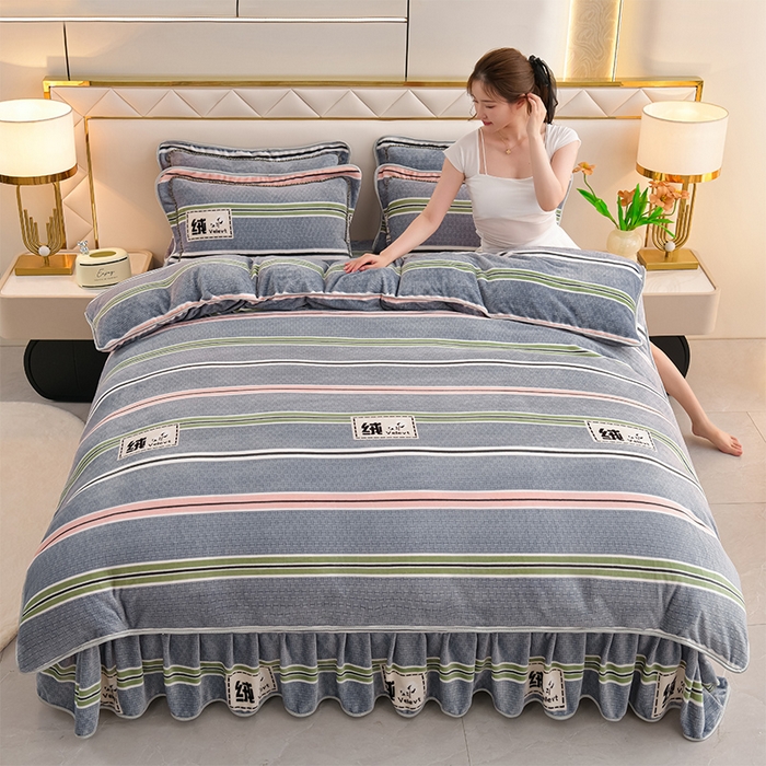 91家纺网 家纺一手货源 找家纺 爱洛家纺 2024新款高克重牛奶绒印花四件套 彩色条纹