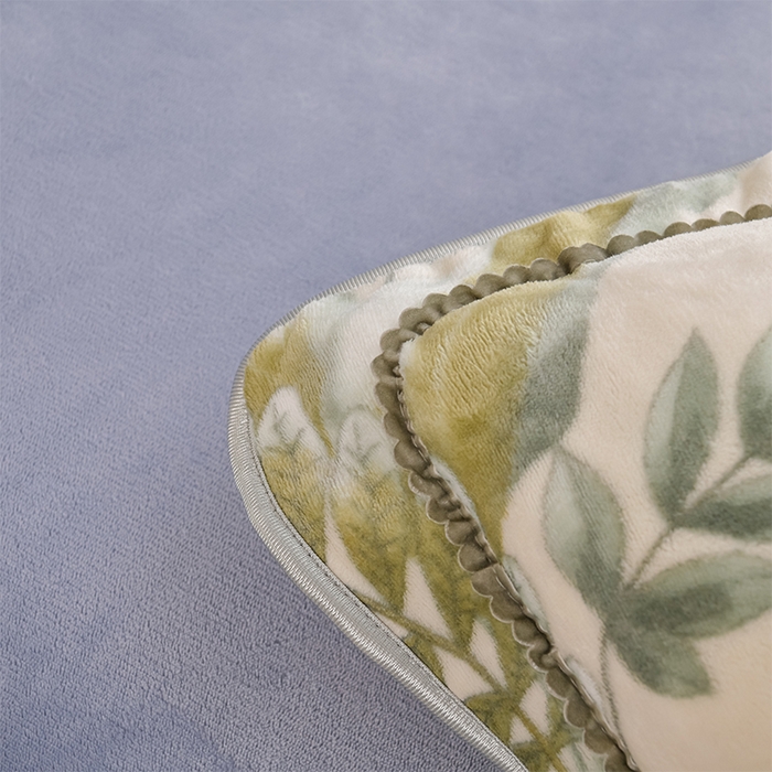 91家纺网 家纺一手货源 找家纺 爱洛家纺 2024新款高克重牛奶绒印花四件套 叶羽飞舞