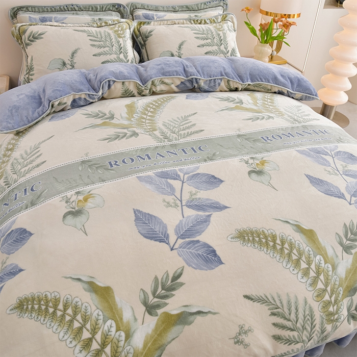 91家纺网 家纺一手货源 找家纺 爱洛家纺 2024新款高克重牛奶绒印花四件套 叶羽飞舞