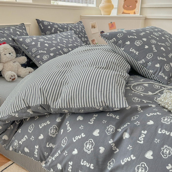 91家纺网 家纺一手货源 找家纺 柠馨 2024新款全棉印花四件套 百变小熊喵