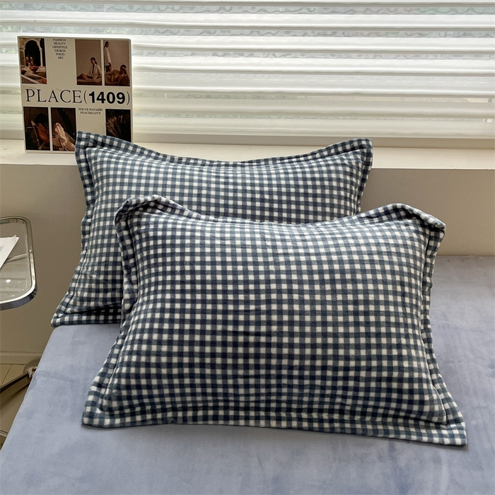 91家纺网 家纺一手货源 找家纺 启程家纺 2024新款无印风A类牛奶绒四件套 小格子-蓝灰