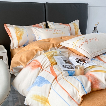 91家纺网 家纺一手货源 找家纺 2024新款全棉印花磨毛系列四件套 幸运草 桔