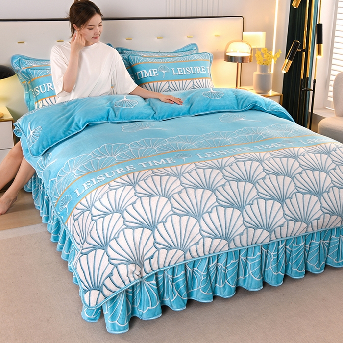 91家纺网 家纺一手货源 找家纺 爱洛家纺 2024新款高克重牛奶绒印花四件套 星海潮汐