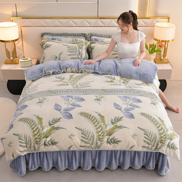 91家纺网 家纺一手货源 找家纺 爱洛家纺 2024新款高克重牛奶绒印花四件套 叶羽飞舞