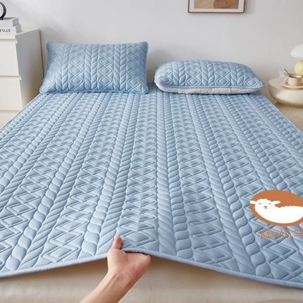 91家纺网 家纺一手货源 找家纺 （总）花言狐语 2025新款水洗棉羊毛床褥大床款 -富贵竹系列