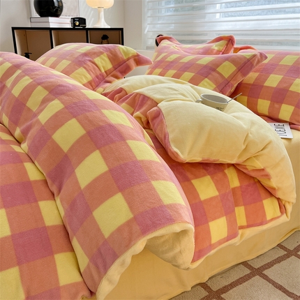 91家纺网 家纺一手货源 找家纺 （总）启程家纺 2024新款无印风A类牛奶绒四件套