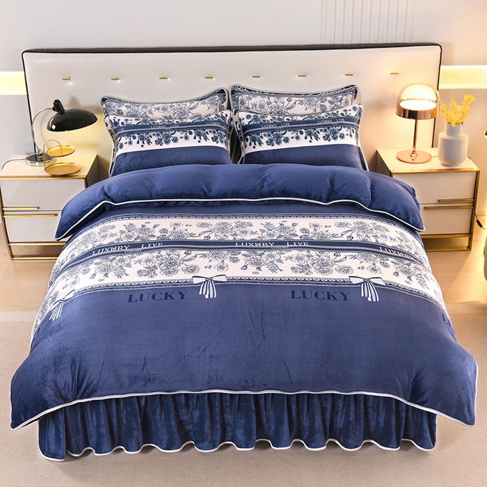 91家纺网 家纺一手货源 找家纺 爱洛家纺 2024新款高克重牛奶绒印花四件套 北岛诗情