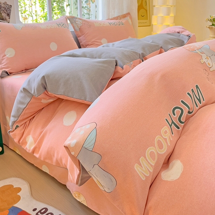 91家纺网 家纺一手货源 找家纺 2024新款全棉印花磨毛系列四件套 雨季蘑菇