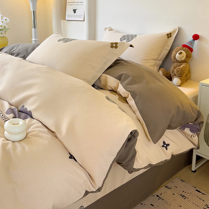 91家纺网 家纺一手货源 找家纺 2024新款全棉印花磨毛系列四件套 欧尼熊