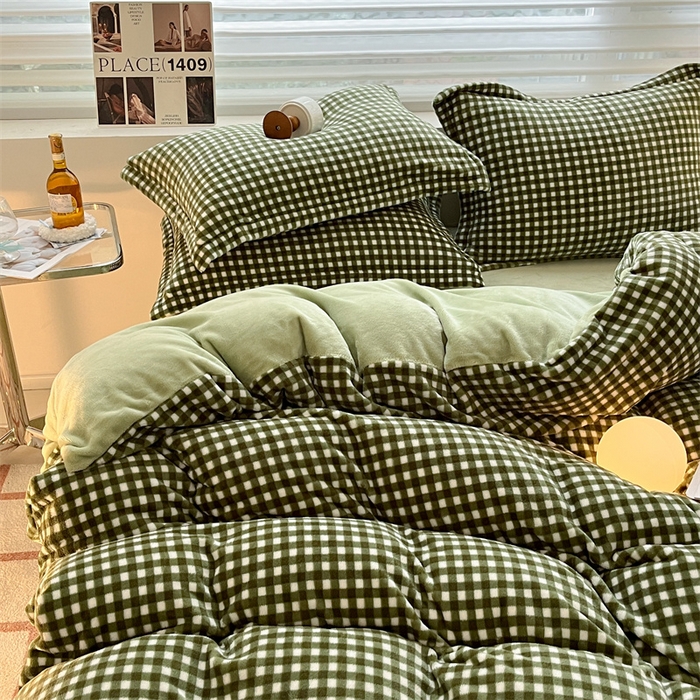 91家纺网 家纺一手货源 找家纺 启程家纺 2024新款无印风A类牛奶绒四件套 小格子-抹茶绿