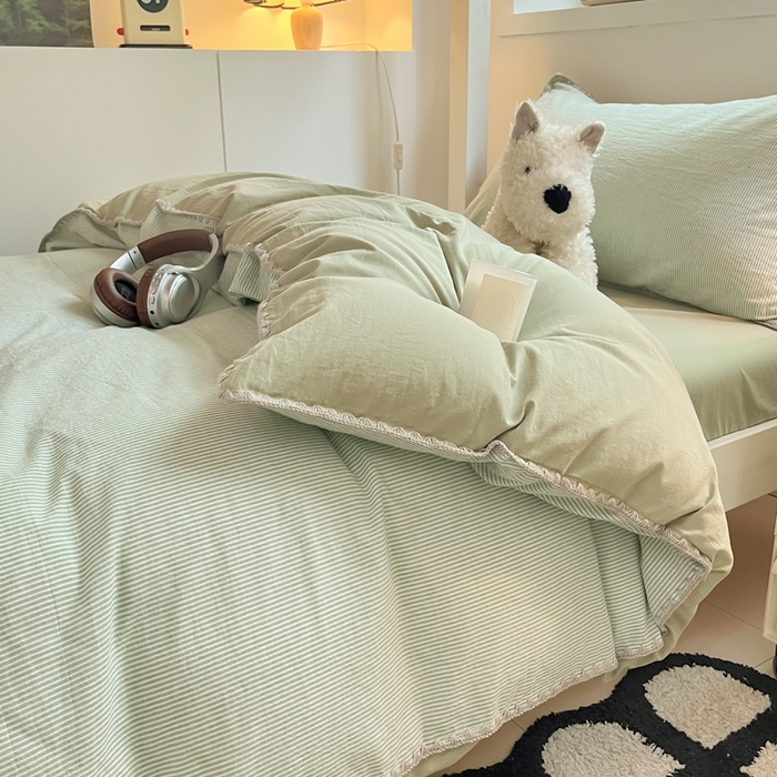 91家纺网 家纺一手货源 找家纺 吉象家纺 2025新款全棉水洗棉三角针学生三件套四件套 秘境-浅绿