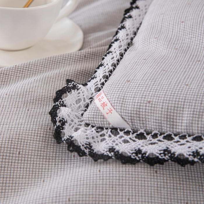 91家纺网 家纺一手货源 找家纺 爱宝被业 2024新款糯糯棉绣花纤维被 绅士灰