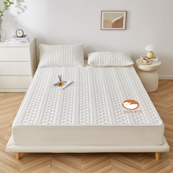 91家纺网 家纺一手货源 找家纺 2024新款水洗棉羊毛床褥大床款-富贵竹系列 富贵竹-白