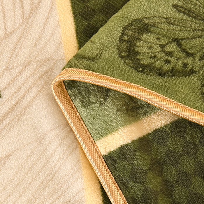 91家纺网 家纺一手货源 找家纺 爱洛家纺 2024新款高克重牛奶绒印花四件套 森林奇遇