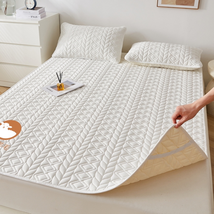 91家纺网 家纺一手货源 找家纺 2024新款水洗棉羊毛床褥大床款-富贵竹系列 富贵竹-白