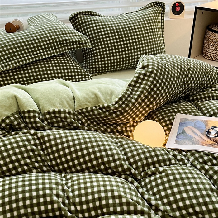 91家纺网 家纺一手货源 找家纺 启程家纺 2024新款无印风A类牛奶绒四件套 小格子-抹茶绿