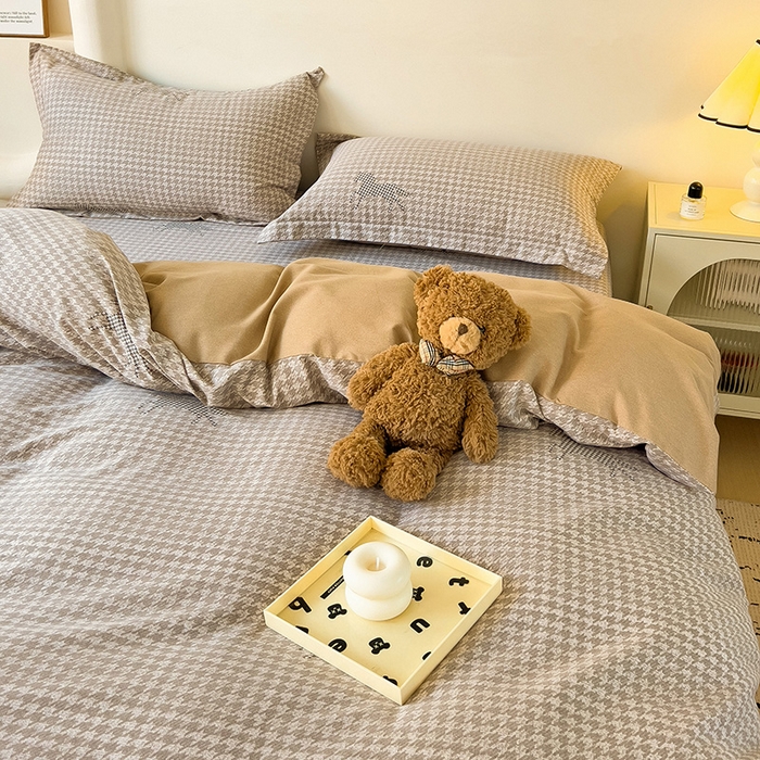 91家纺网 家纺一手货源 找家纺 2024新款全棉印花磨毛系列四件套 摩卡棕