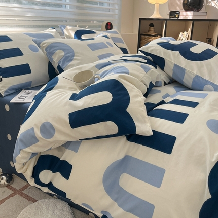2024新款ins时尚简约渐变北欧全棉系列四件套 棉-蓝色字母