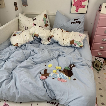 91家纺网 家纺一手货源 找家纺 2024新款高克重印花毛巾绣爆款四件套-实拍图 顽皮狗-浅蓝