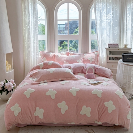 萝莉家纺 2024新款加厚舒舒绒提花舒棉绒牛奶绒系列四件套 蝴蝶粉