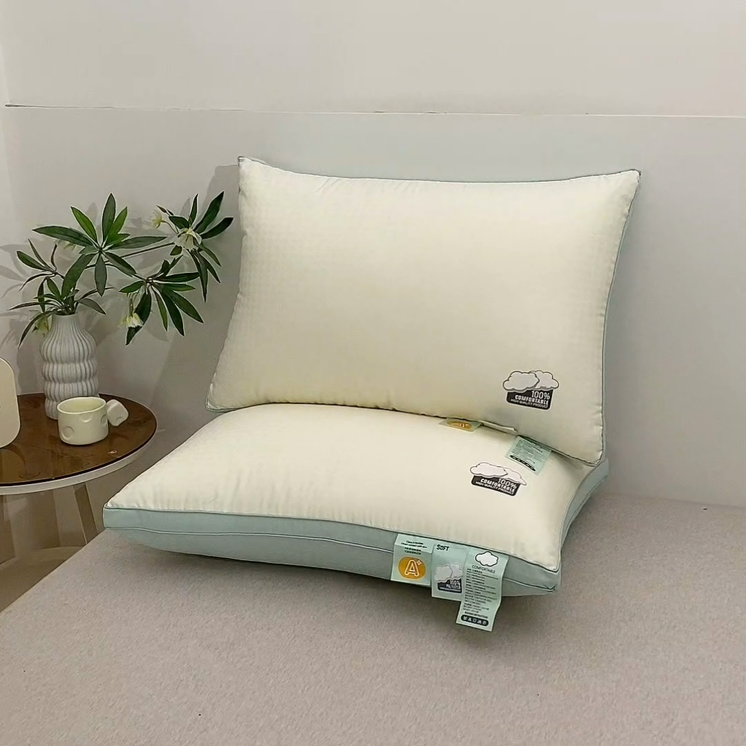 91家纺网 家纺一手货源 找家纺 赛格时代家居 2024新款A类云感立体舒适枕 蓝