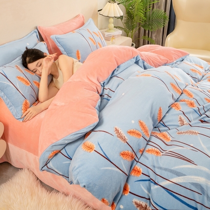 91家纺网 家纺一手货源 找家纺 （总）念家居 2025新款压线款高克重牛奶绒四件套