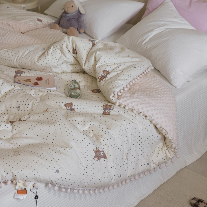 91家纺网 家纺一手货源 找家纺 （总）U被家纺 2025新款全棉绒球球豆豆冬被