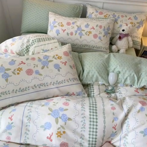 91家纺网 家纺一手货源 找家纺 2024新款全棉舒适印花四件套 烂漫