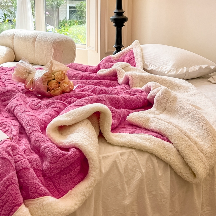 91家纺网 家纺一手货源 找家纺 呗旺鹿 2024新款多巴胺高克重塔芙绒毛毯毯子盖毯 果酱兔