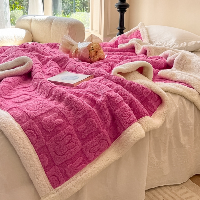 91家纺网 家纺一手货源 找家纺 呗旺鹿 2024新款多巴胺高克重塔芙绒毛毯毯子盖毯 果酱兔