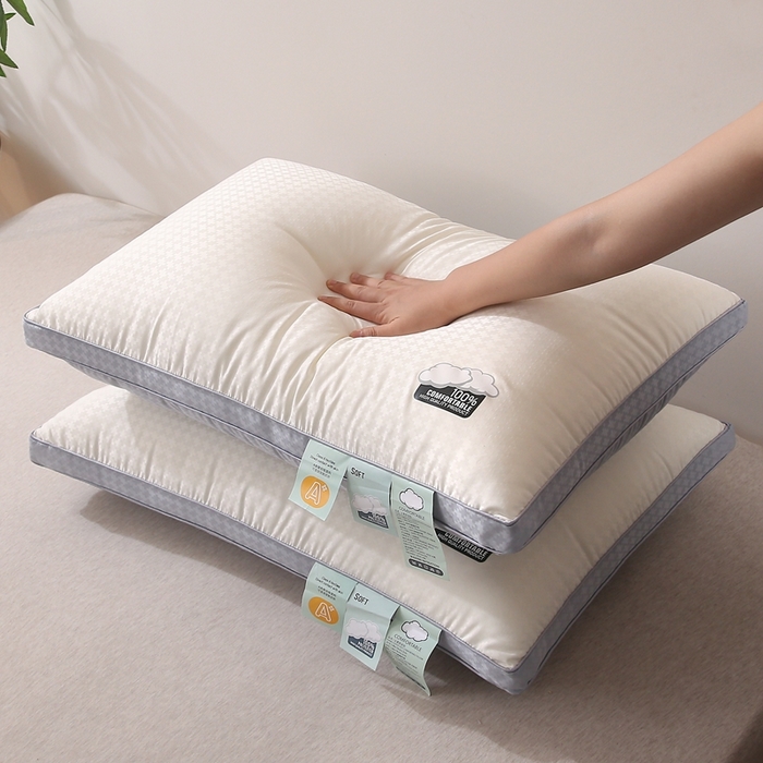 91家纺网 家纺一手货源 找家纺 赛格时代家居 2024新款A类云感立体舒适枕 灰