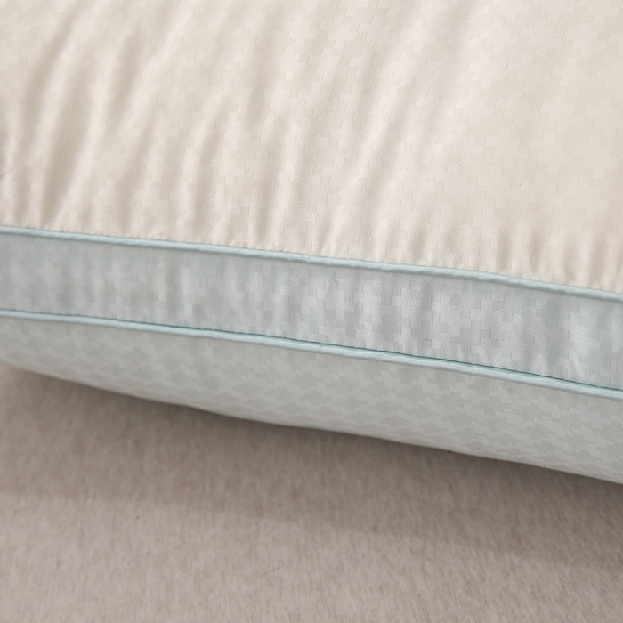 91家纺网 家纺一手货源 找家纺 赛格时代家居 2024新款A类云感立体舒适枕 蓝