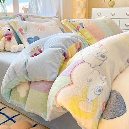 91家纺网 家纺一手货源 找家纺 梓瑄家居 2024新款雪花绒四件套被套牛奶绒四件套法莱绒水晶绒法兰绒兔毛绒兔绒金貂绒雕花绒  彩虹星梦