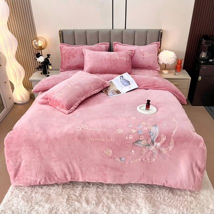 逸林家纺《原希尔顿逸林》 2024新款牛奶绒绣花四件套-铃兰系列 铃兰-豆沙
