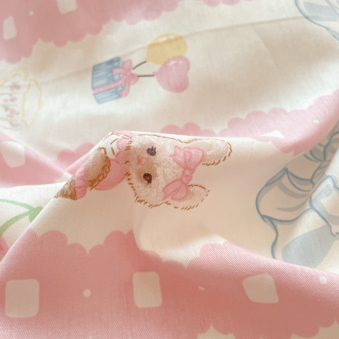 91家纺网 家纺一手货源 找家纺 2024新款全棉舒适印花四件套 气球蛋糕熊