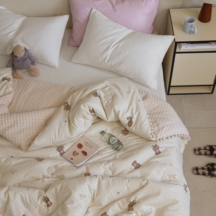 91家纺网 家纺一手货源 找家纺 （总）U被家纺 2025新款全棉绒球球豆豆冬被