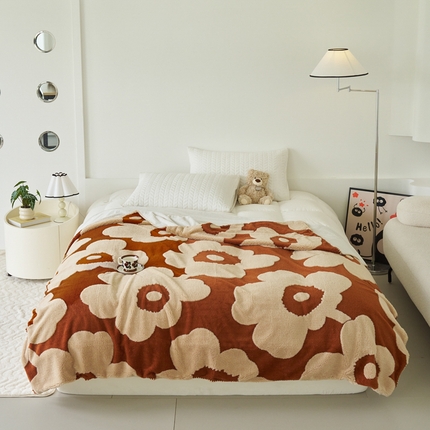 91家纺网 家纺一手货源 找家纺 恋佳居 2025新款太阳花舒棉绒被套毯 焦糖色