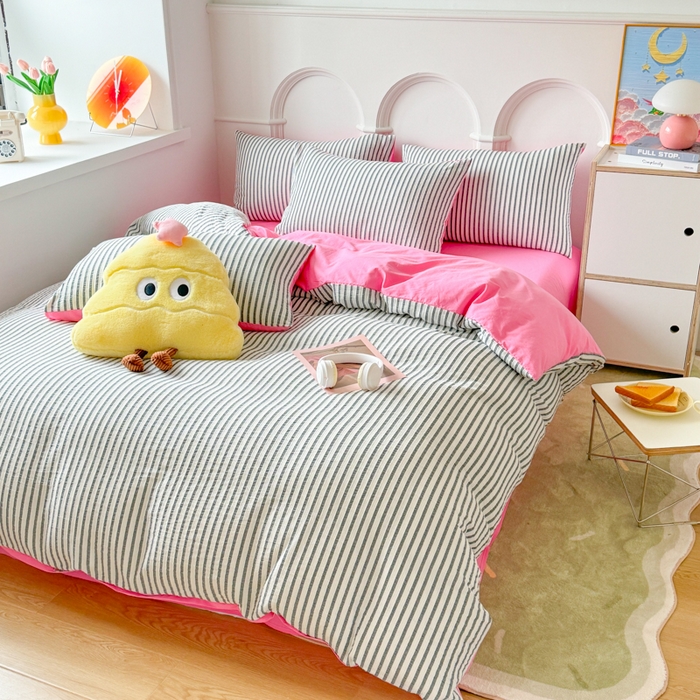 91家纺网 家纺一手货源 找家纺 千朵 2024新款色织提花水洗棉四件套 灰红