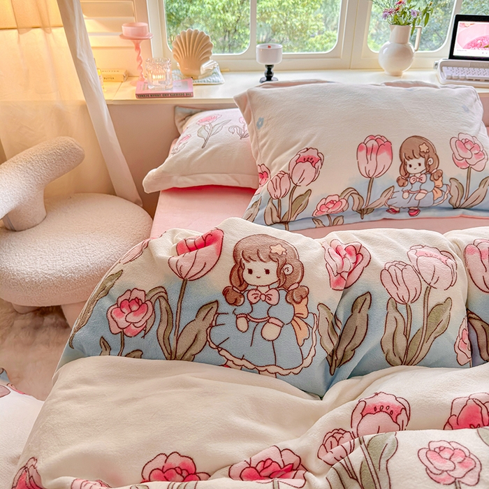 91家纺网 家纺一手货源 找家纺 呗旺鹿 2024新款高克重印花牛奶绒四件套 鲜花小镇