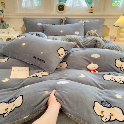91家纺网 家纺一手货源 找家纺 （总）悦织语 2024新品加厚A面印花牛奶绒+B面豆豆牛奶绒单被套