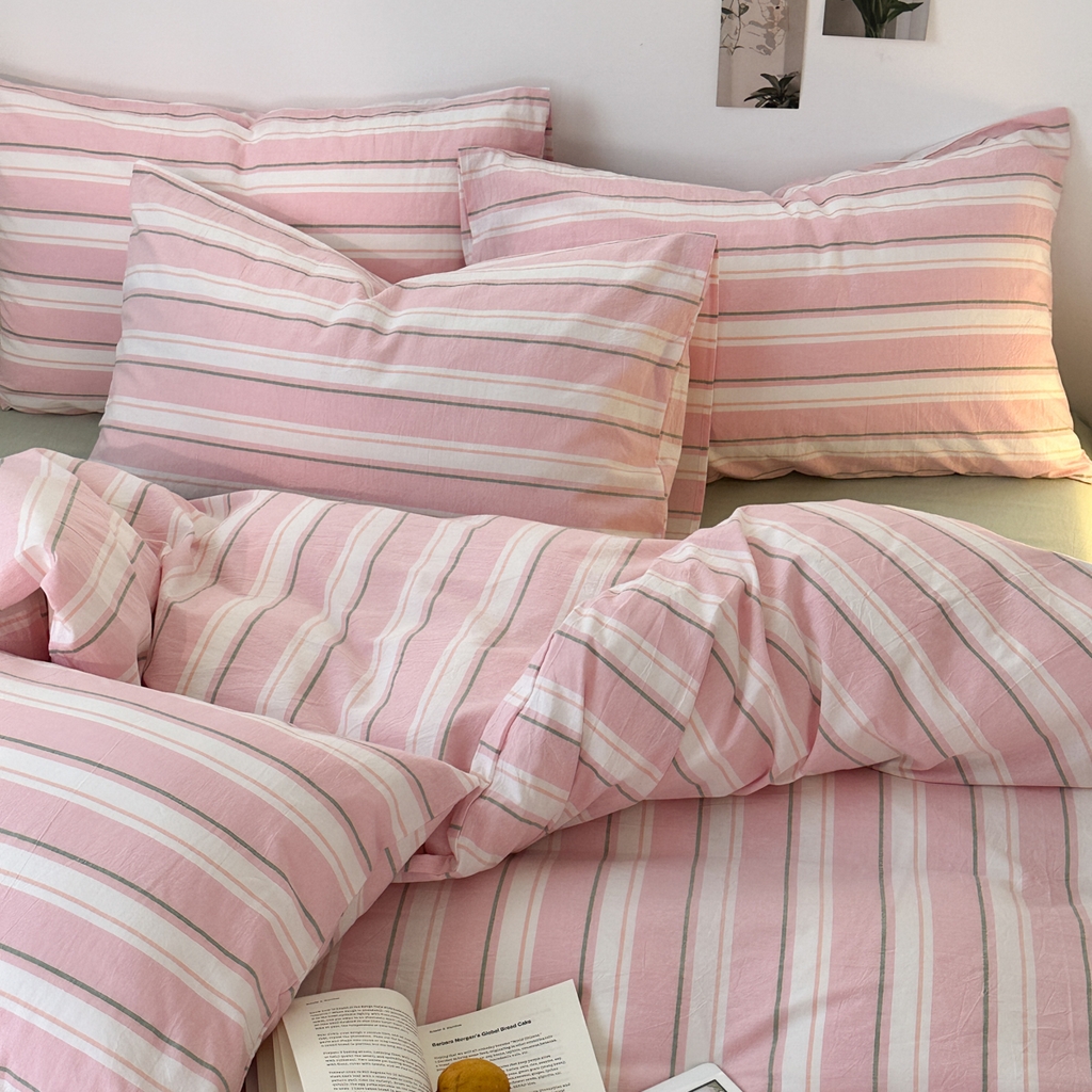 91家纺网 家纺一手货源 找家纺 久典家居 2024新款水洗棉条纹系列单被套 童话粉