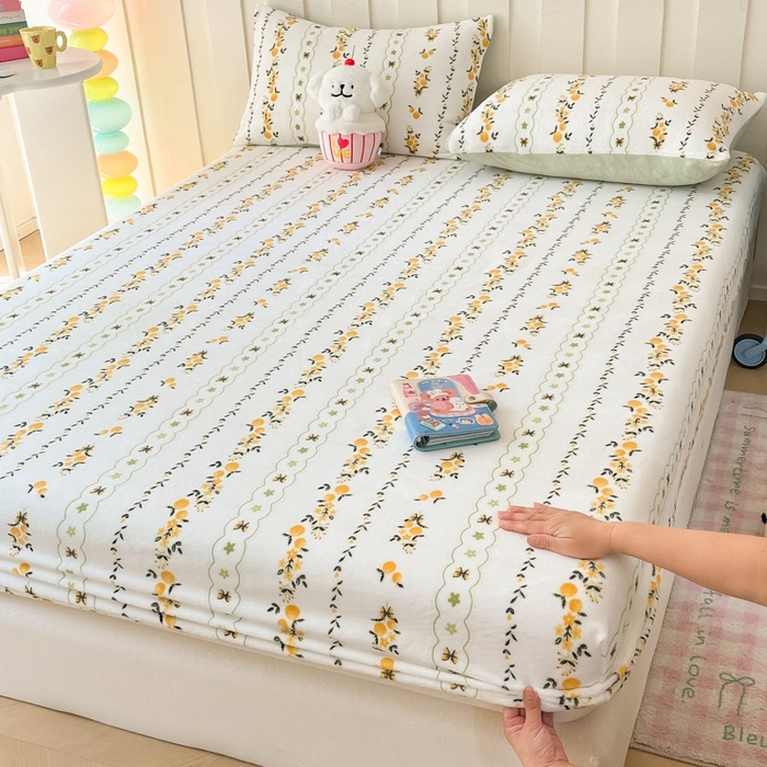 91家纺网 家纺一手货源 找家纺  星座家纺 2025新款小清新牛奶绒单床笠 蜜桔