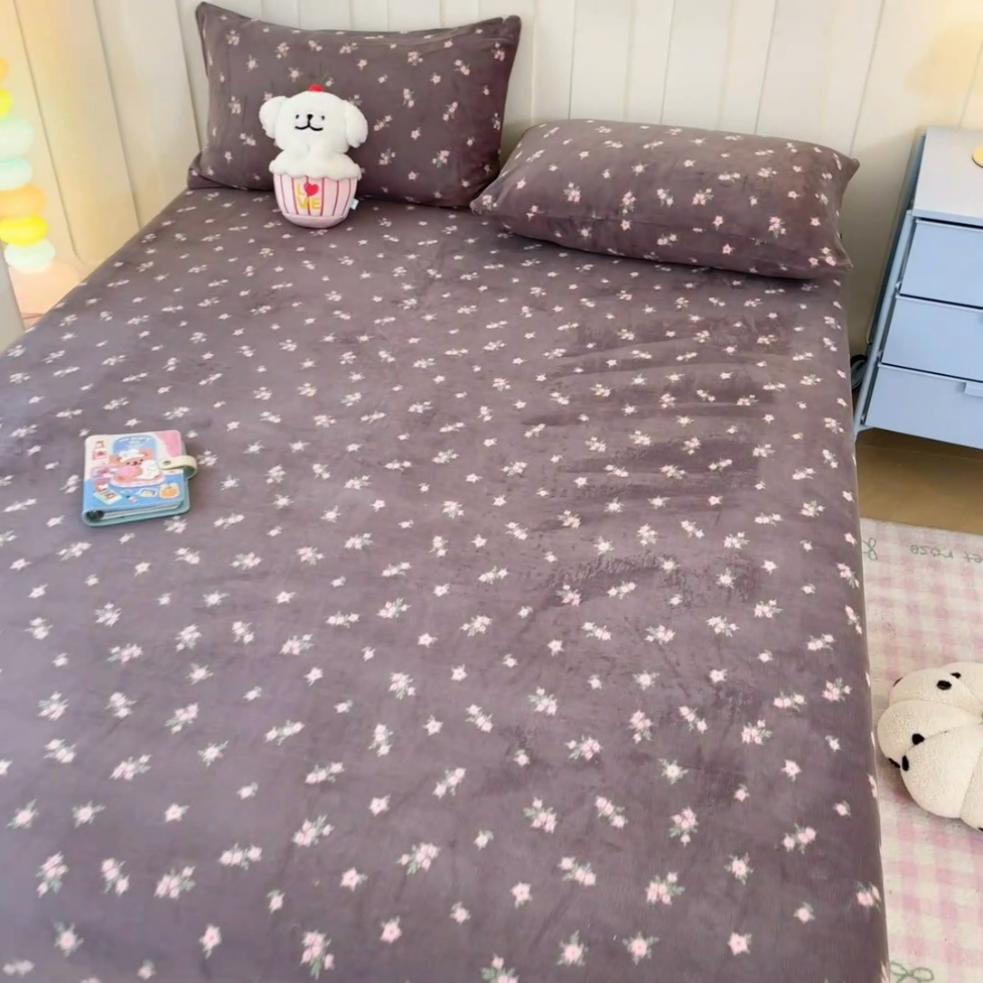 91家纺网 家纺一手货源 找家纺  星座家纺 2025新款小清新牛奶绒单床笠 小碎花