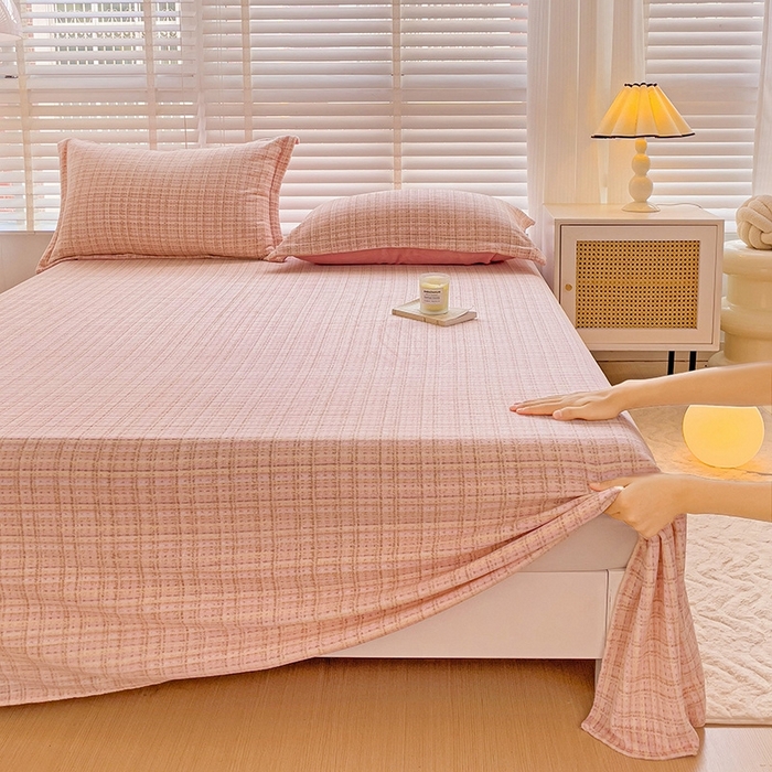 91家纺网 家纺一手货源 找家纺 简一 2024新款牛奶绒无印风ins风方格系列-单枕套 小香风荆棘-浅粉