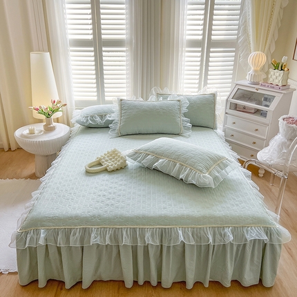 91家纺网 家纺一手货源 找家纺 网红馆（ck家纺） 2025新款优舒棉花边床裙款三件套-轻舞 轻舞-薄荷绿