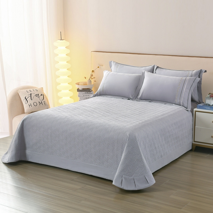 91家纺网 家纺一手货源 找家纺 OL家纺 2024新款磨毛暖绒床盖夹棉四件套刺绣轻奢风 高级灰