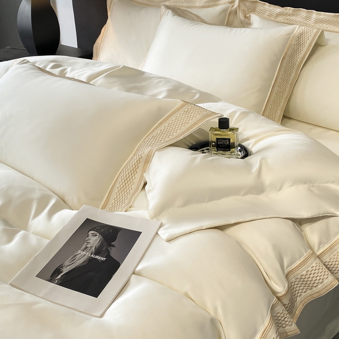 91家纺网 家纺一手货源 找家纺 欧乐蒂 2025新款高支高密水洗贡缎全棉四件套-简爱 简爱典雅白