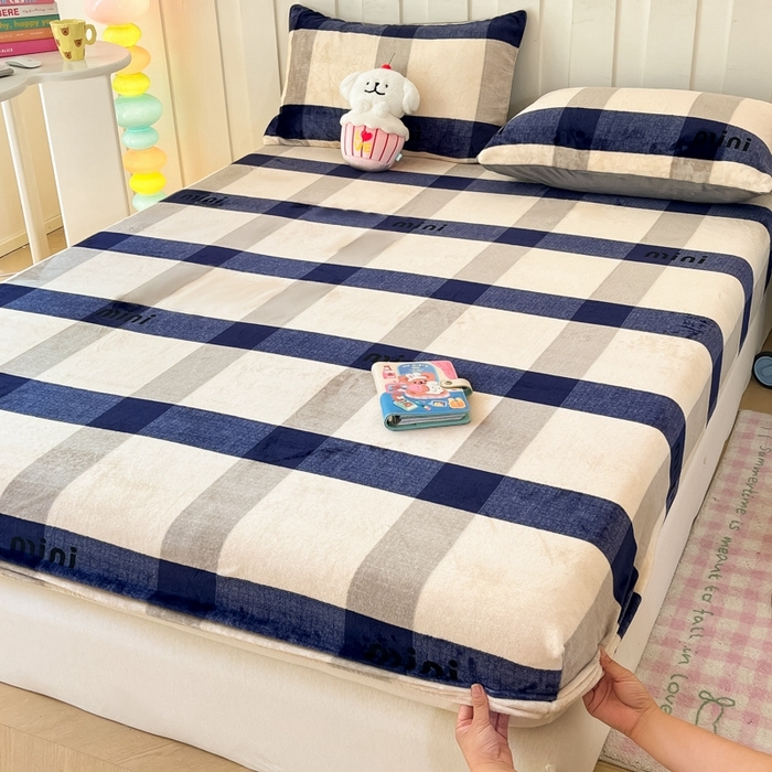 91家纺网 家纺一手货源 找家纺  星座家纺 2025新款小清新牛奶绒单床笠 英伦风